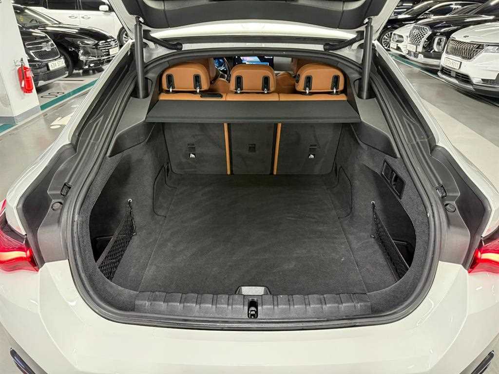 BMW i4 2022 Blanco - Importación desde Corea - HF Imports Iquique - Foto 19