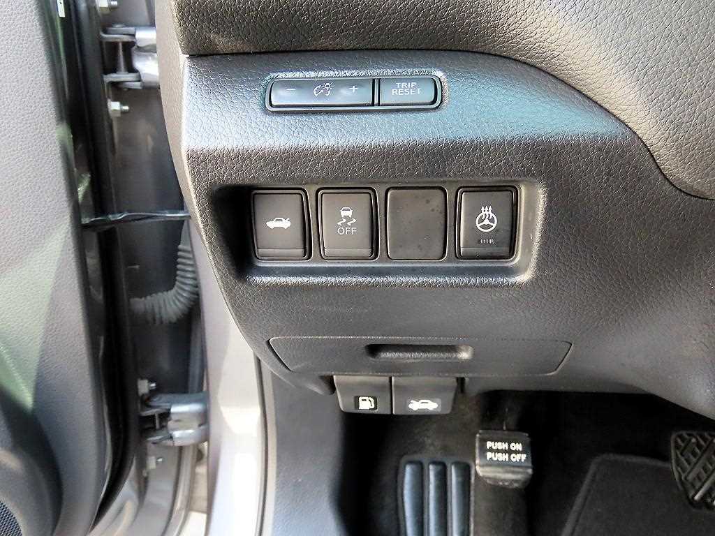 Nissan Altima - Vista 12