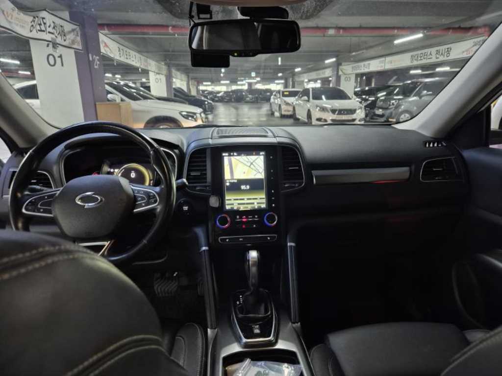 SAMSUNG QM6 - Vista 10