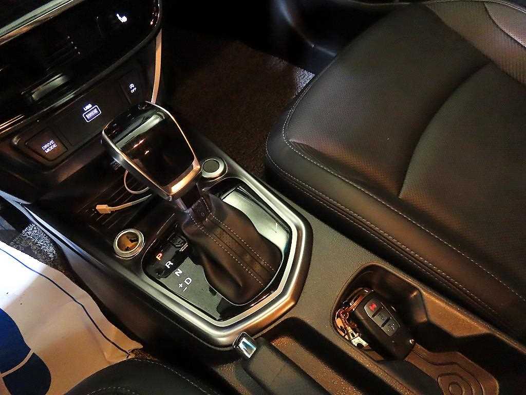 Ssangyong Tivoli - Vista 12