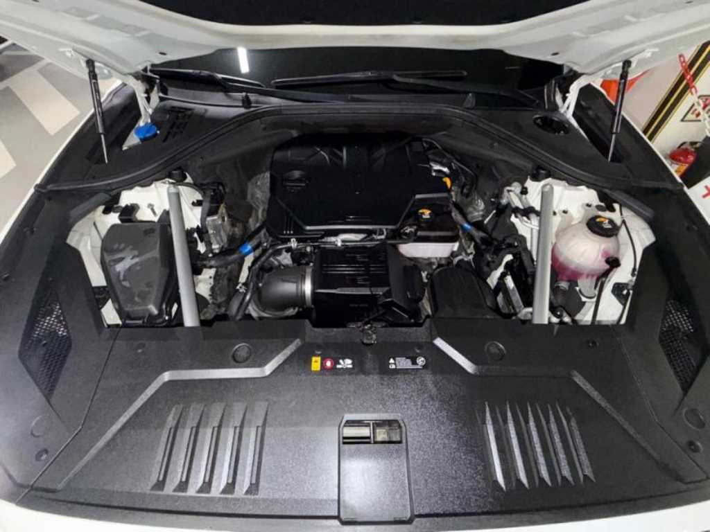 Genesis GV70 2021 Blanco - Importación desde Corea - HF Imports Iquique - Foto 19