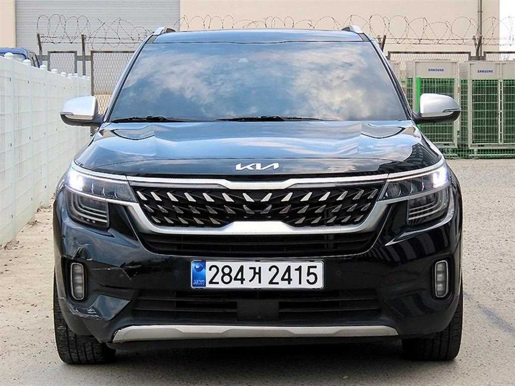 KIA Seltos 2023 Negro - Importación desde Corea - HF Imports Iquique - Foto 1
