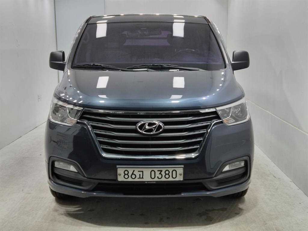 HYUNDAI Starex 2019 Azul - Importación desde Corea - HF Imports Iquique - Foto 1
