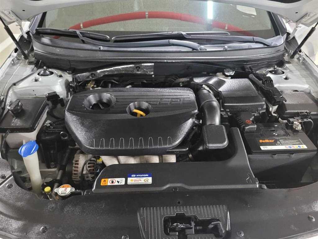 HYUNDAI Sonata 2017 Plateado - Importación desde Corea - HF Imports Iquique - Foto 19
