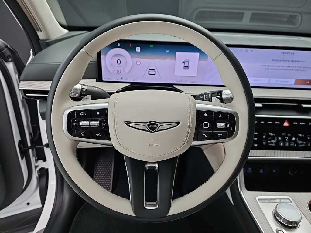 Genesis GV80 - Vista 9