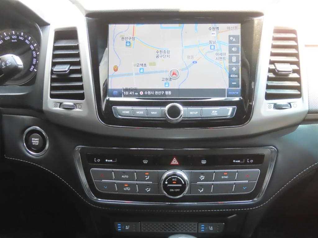 Ssangyong Rexton - Vista 10