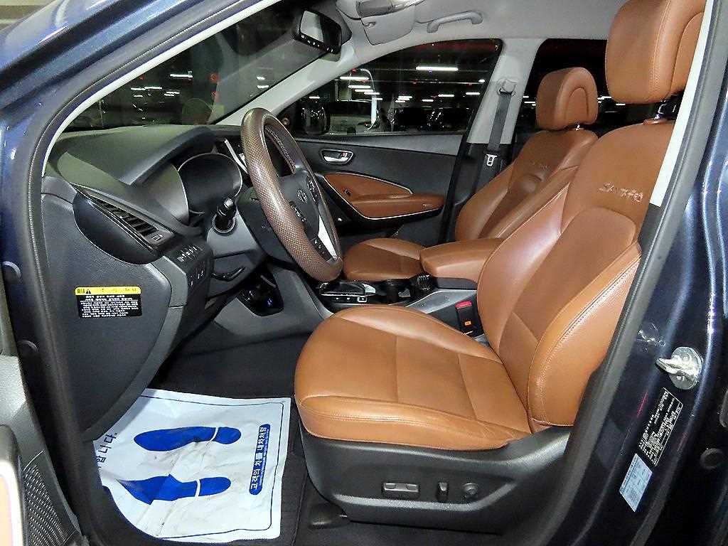 HYUNDAI Santa Fe - Vista 6