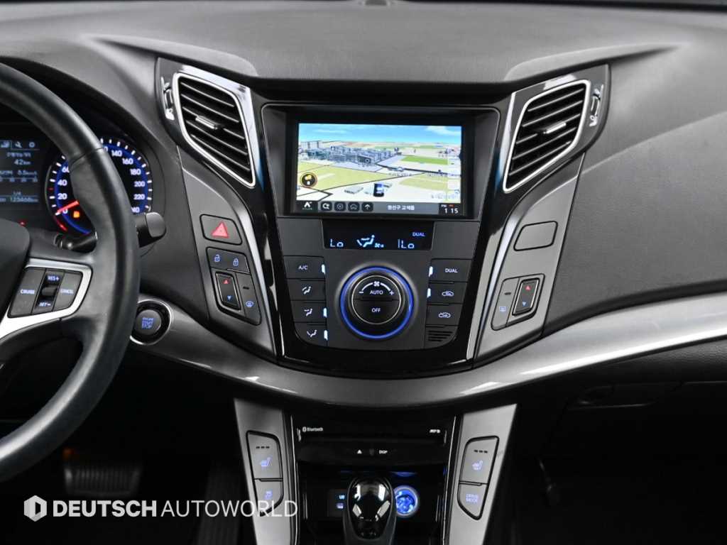 HYUNDAI i40 2016 Gris - Importación desde Corea - HF Imports Iquique - Foto 14