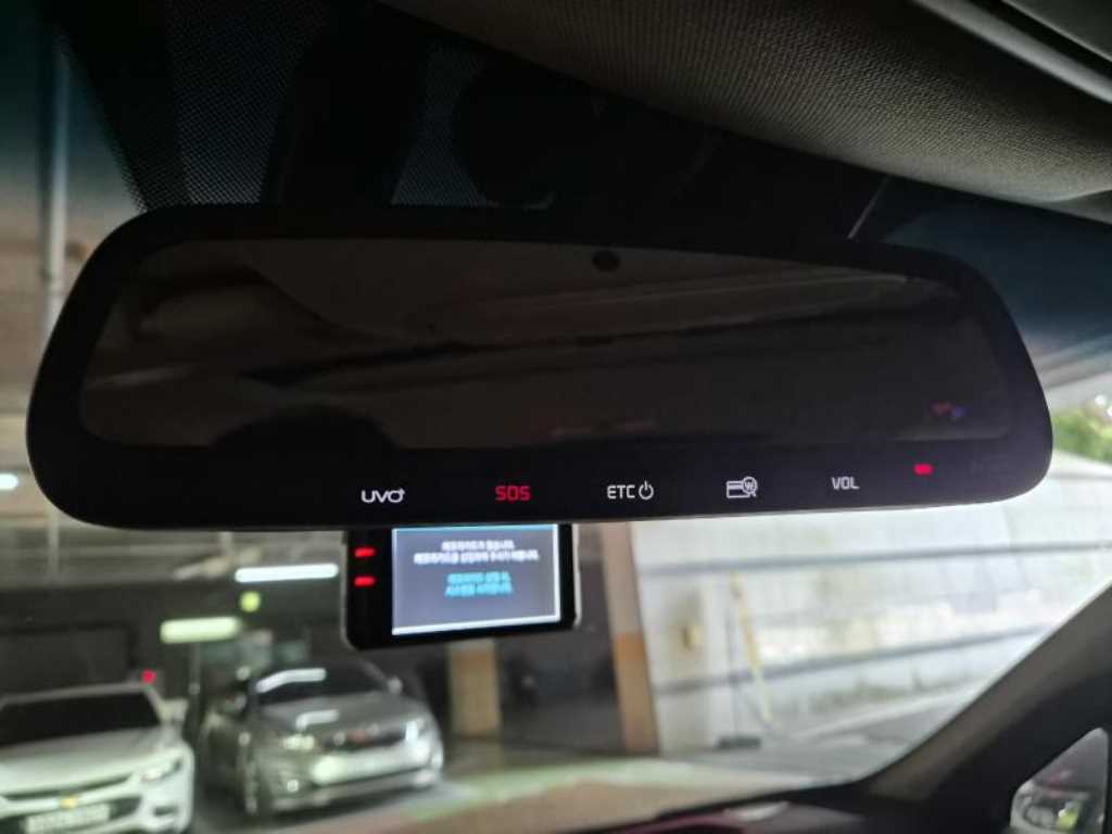 KIA Carnival 2019 Blanco - Importación desde Corea - HF Imports Iquique - Foto 14