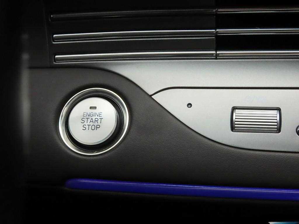 HYUNDAI Grandeur - Vista 10