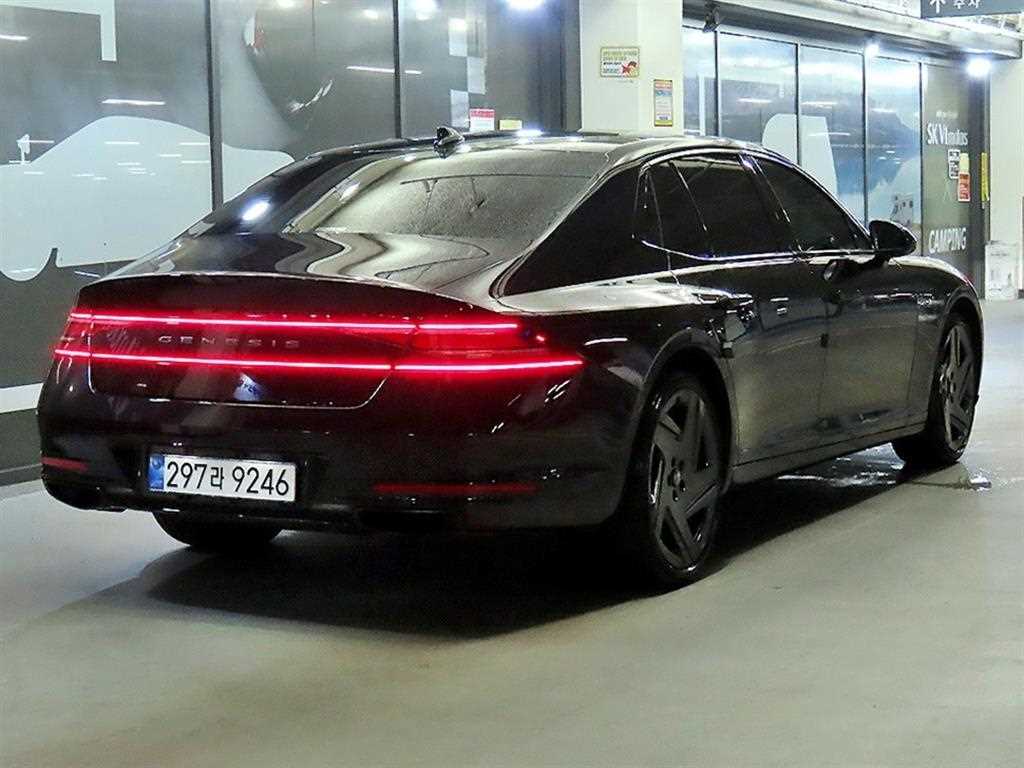 Genesis G90 - Vista 4