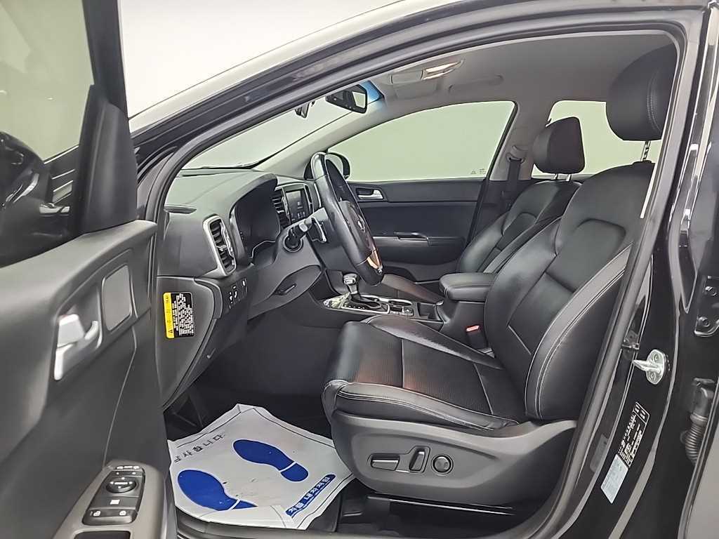 KIA Sportage - Vista 11