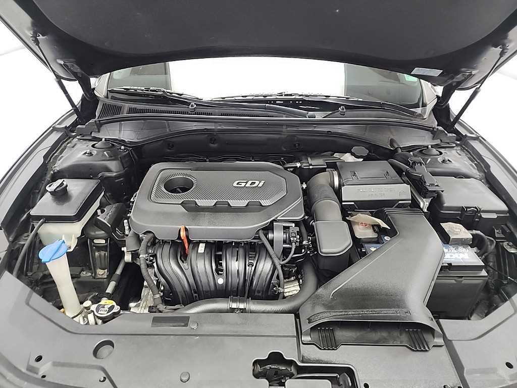 HYUNDAI Grandeur - Vista 5