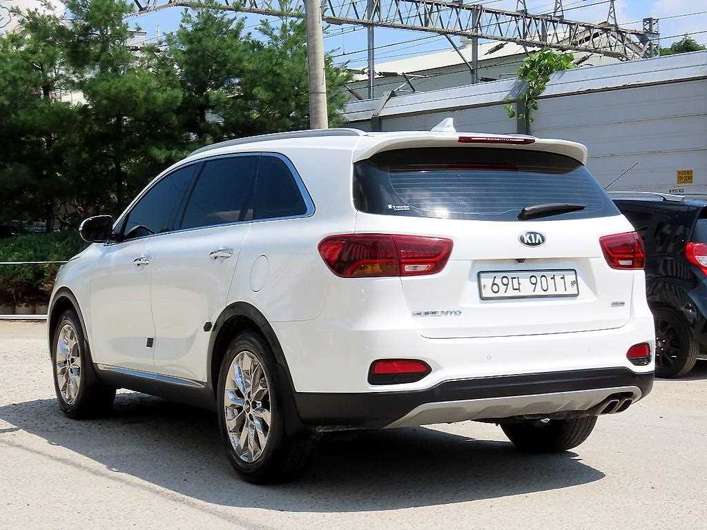 KIA Sorento - Vista 3