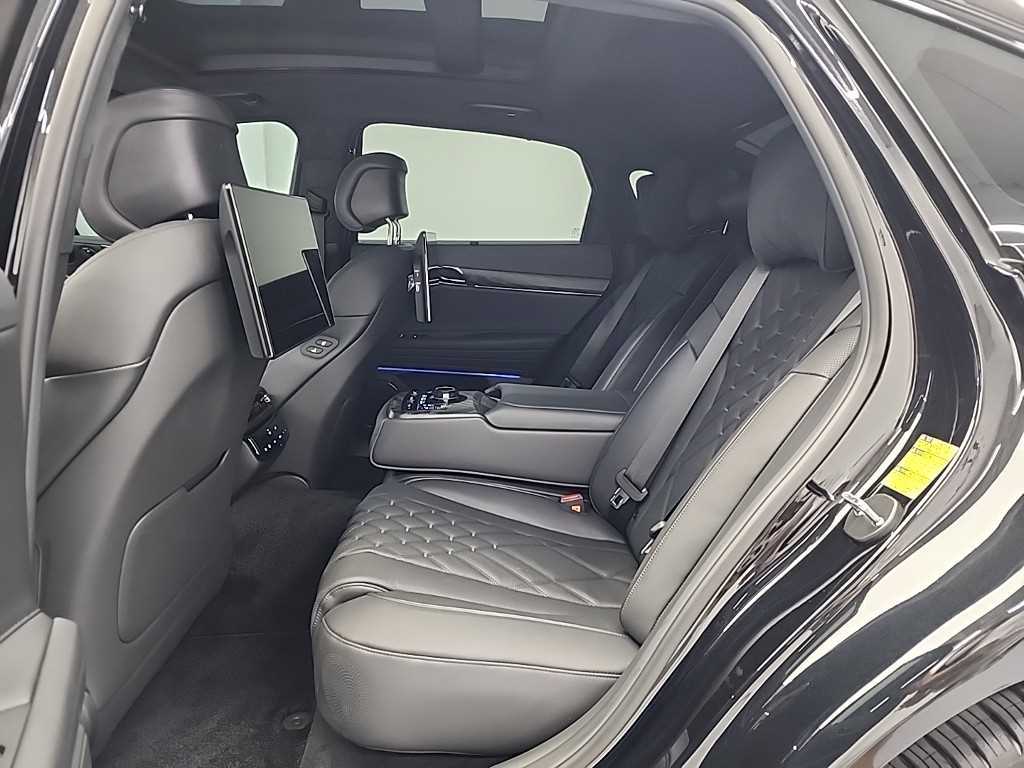 Genesis G80 - Vista 12