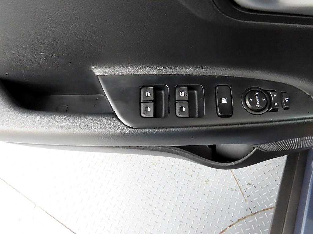 KIA Stonic - Vista 11