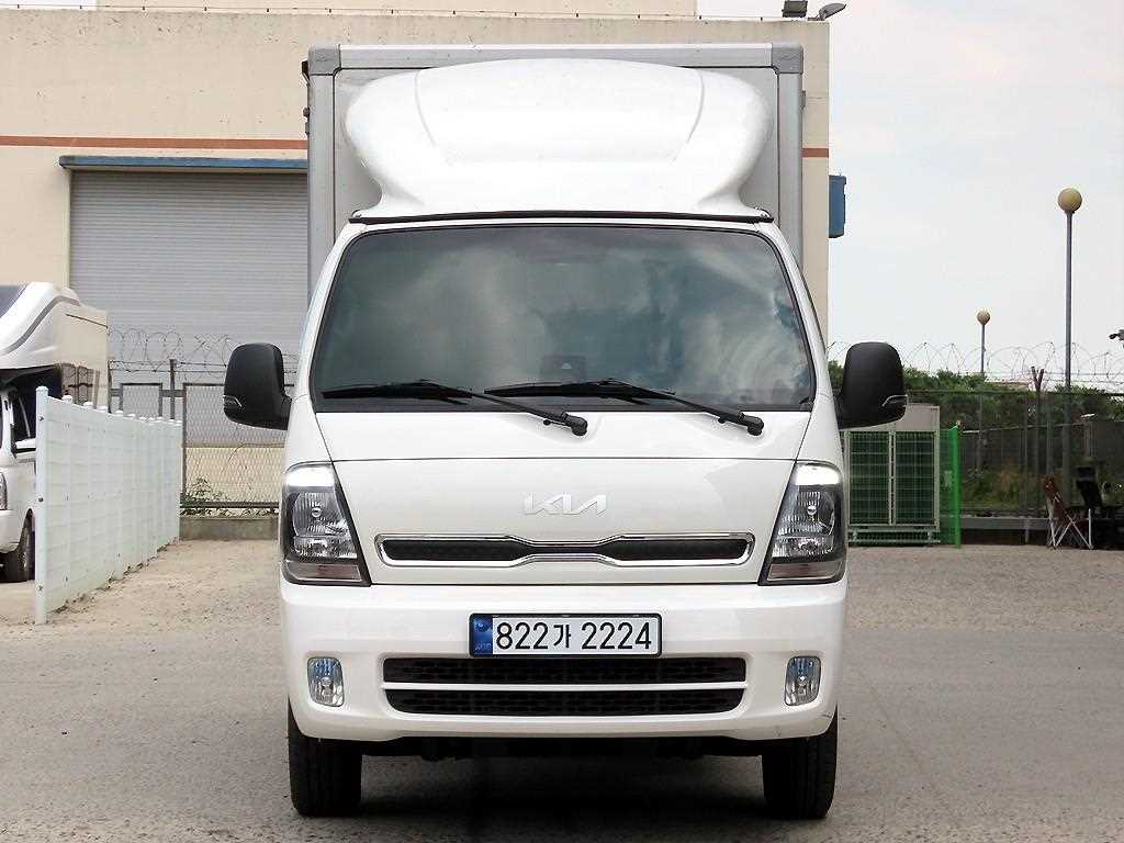 Small Truck Normal Box(High Deck) 2025 Blanco - Importación desde Corea - HF Imports Iquique - Foto 1