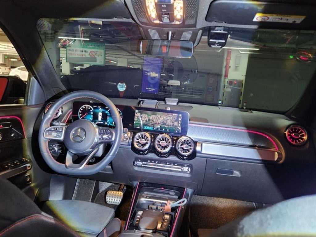 Mercedes Benz GLB Class - Vista 4
