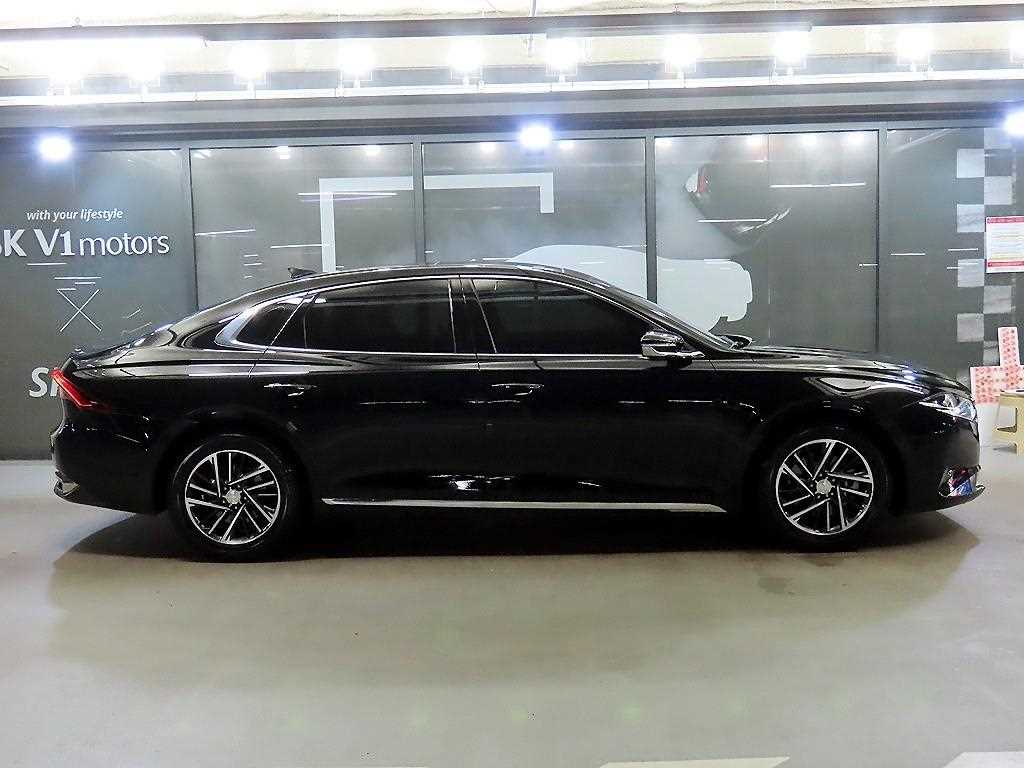 HYUNDAI Grandeur - Vista 3