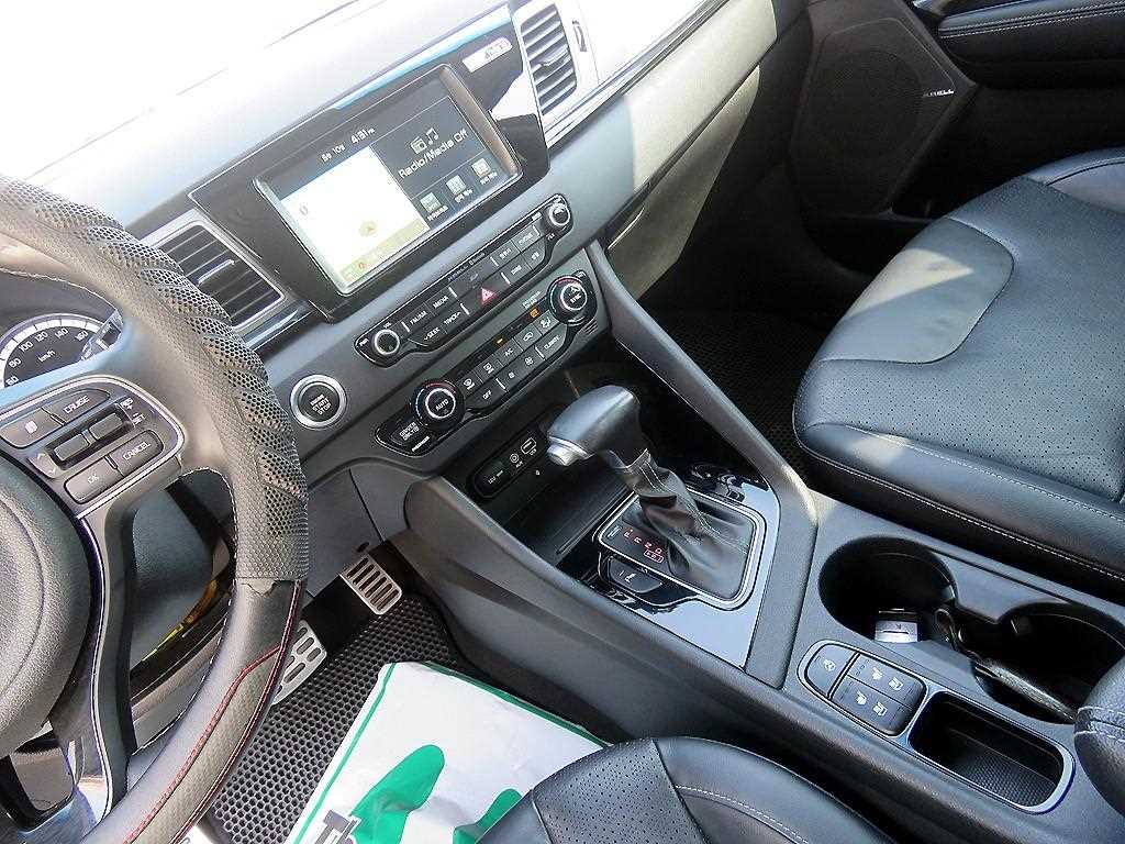 KIA Niro - Vista 12