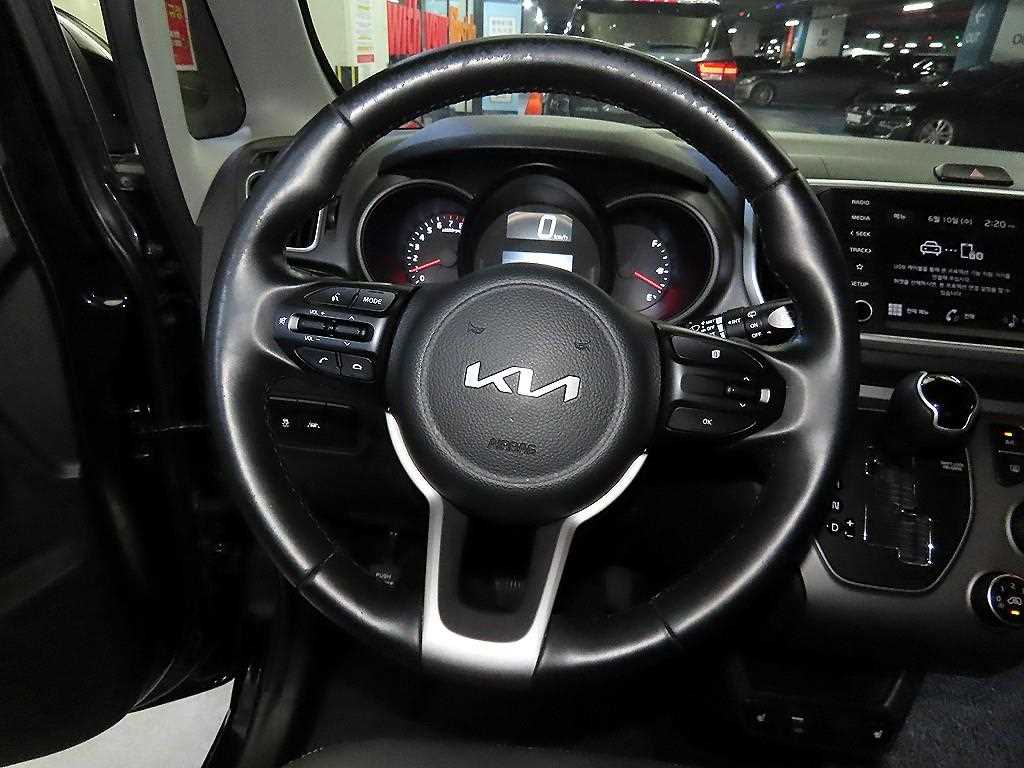 KIA Ray - Vista 8