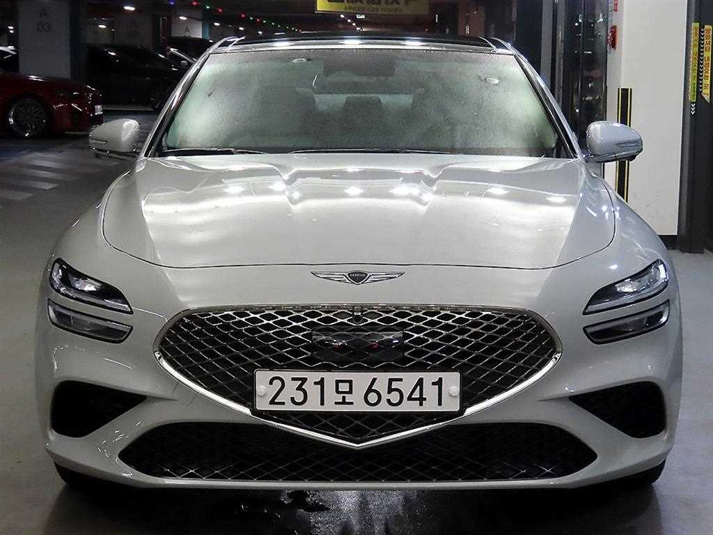 Genesis G70 - Vista 2