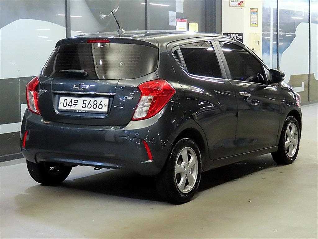 Chevrolet Spark - Vista 4