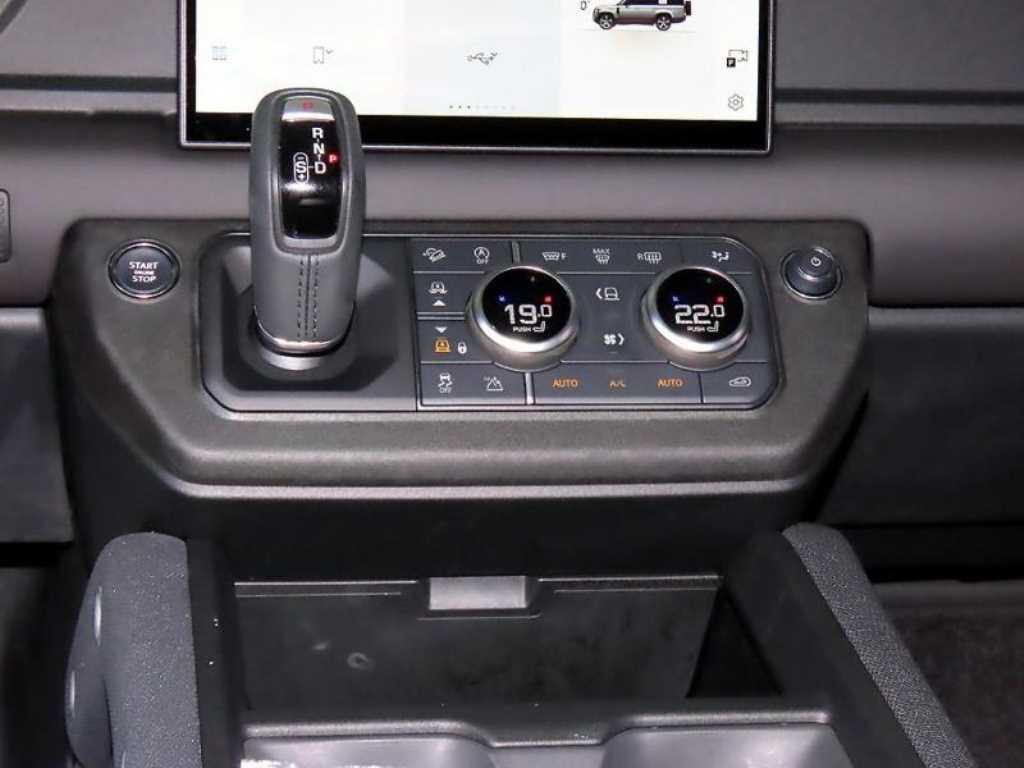Land Rover Defender - Vista 12
