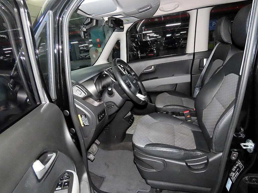 KIA Ray - Vista 6