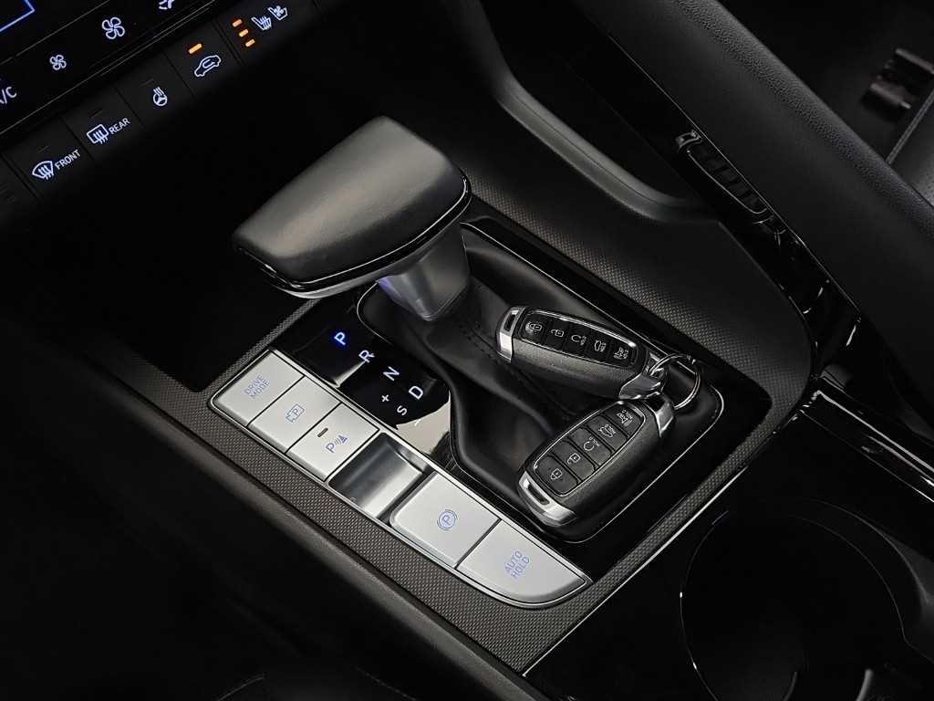 HYUNDAI Avante - Vista 8