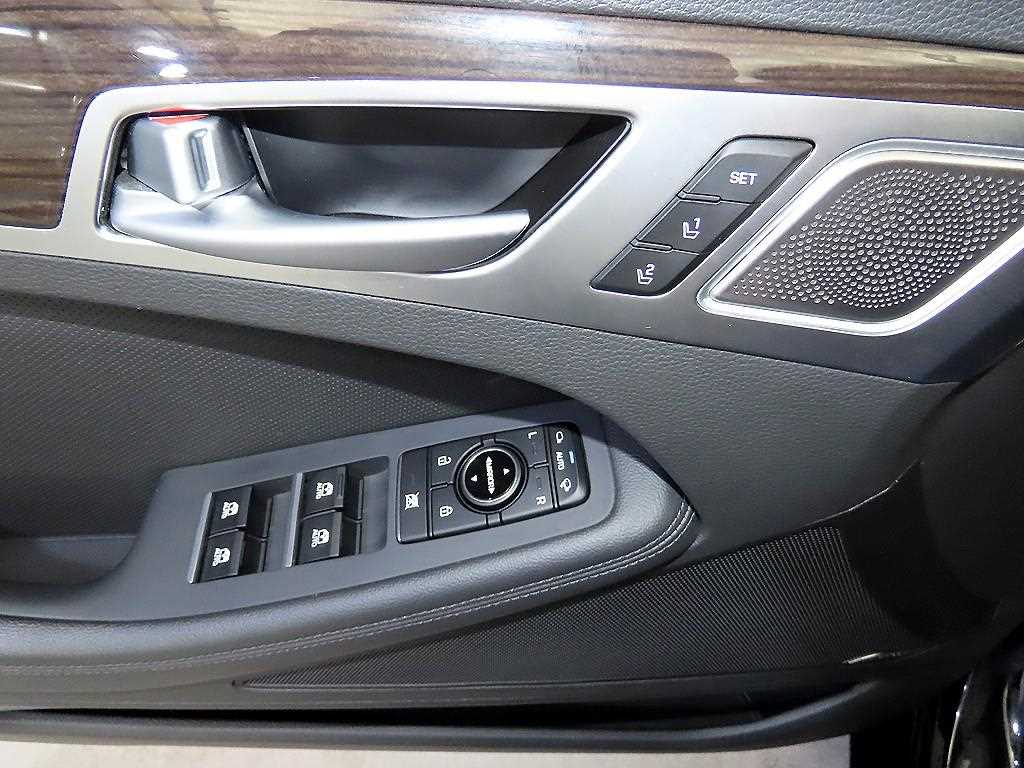 Genesis G80 2017 Negro - Importación desde Corea - HF Imports Iquique - Foto 13