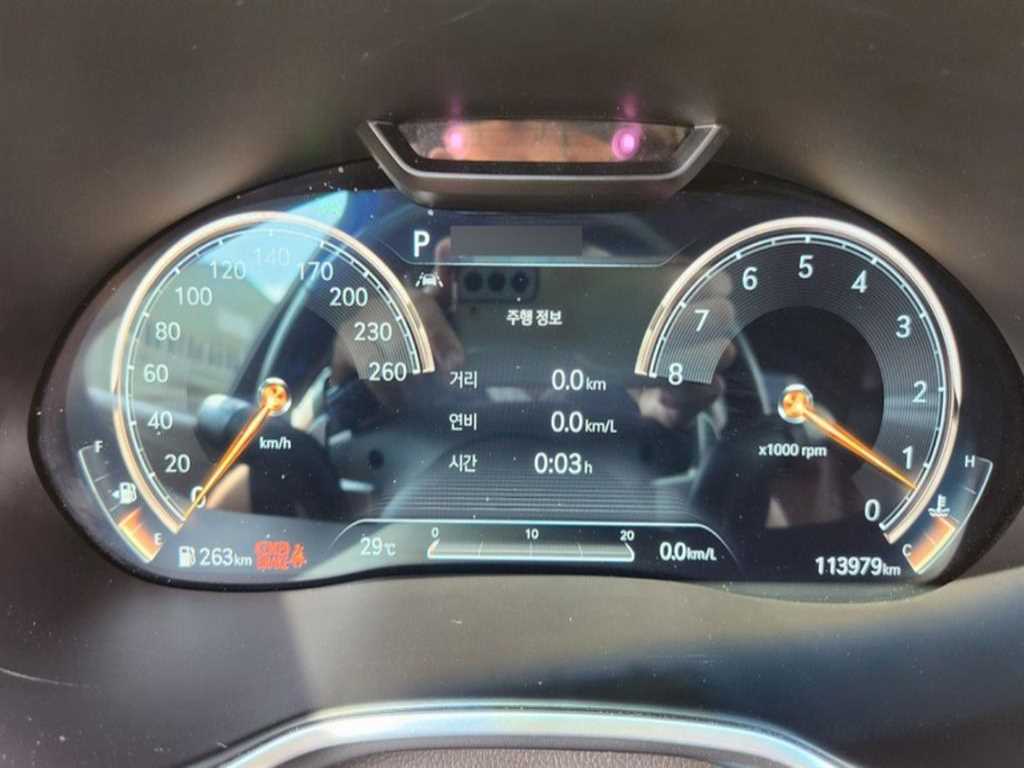 Genesis G80 - Vista 8