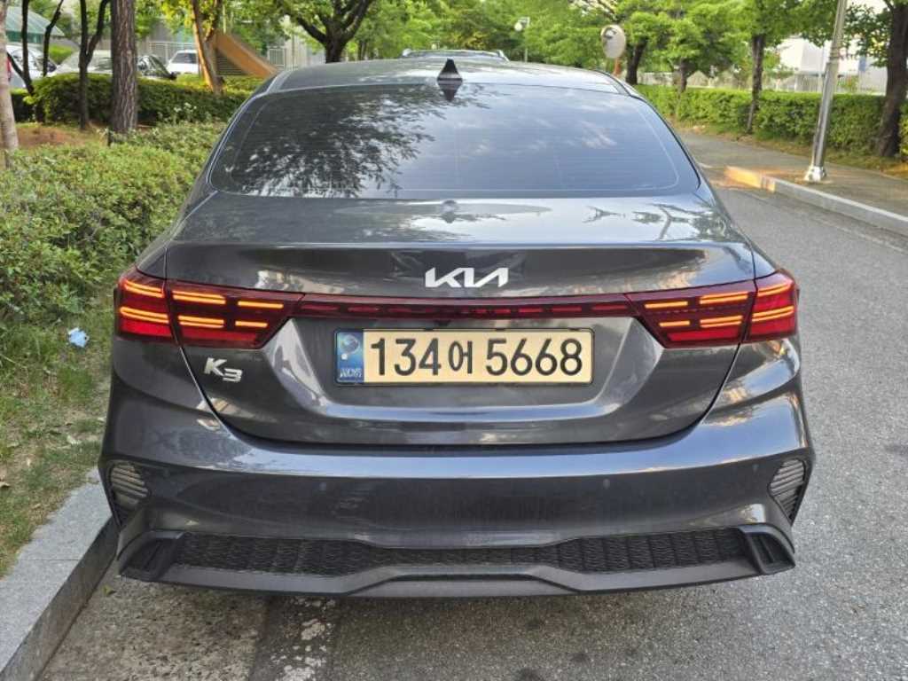 KIA K3 - Vista 3