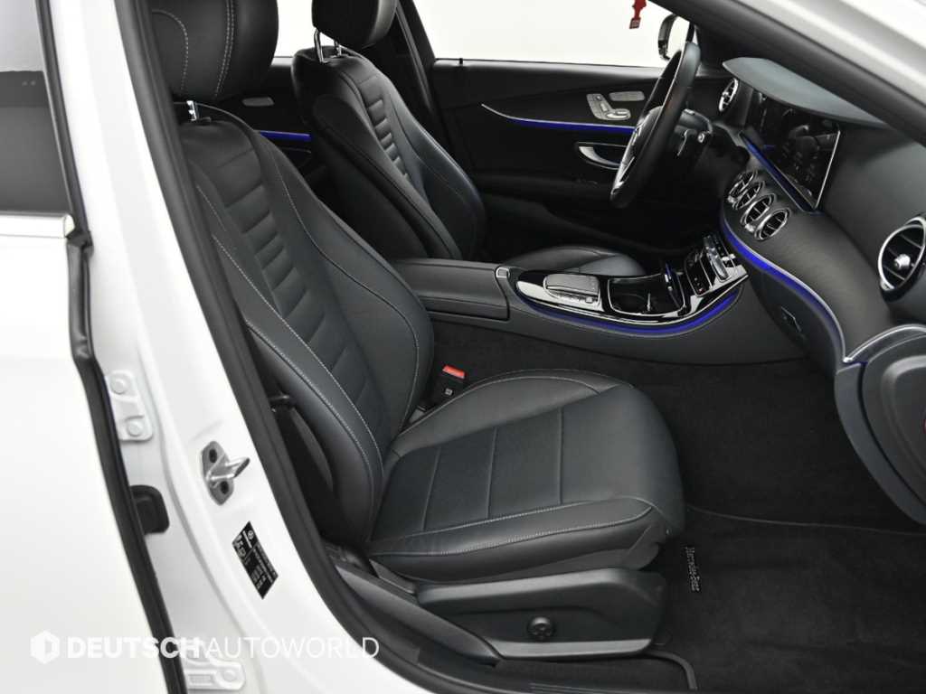 Mercedes Benz E class - Vista 10