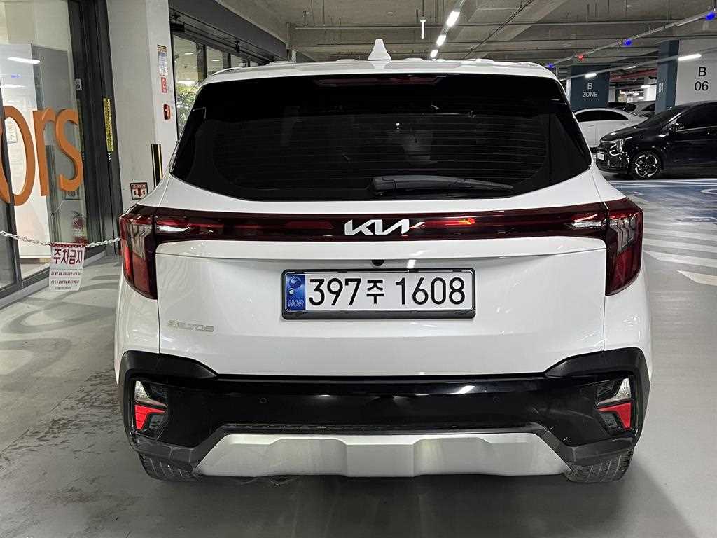 KIA Seltos - Vista 5