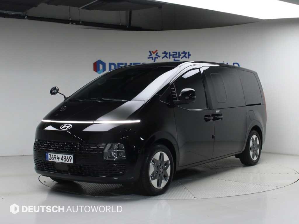 HYUNDAI Staria - Vista 2