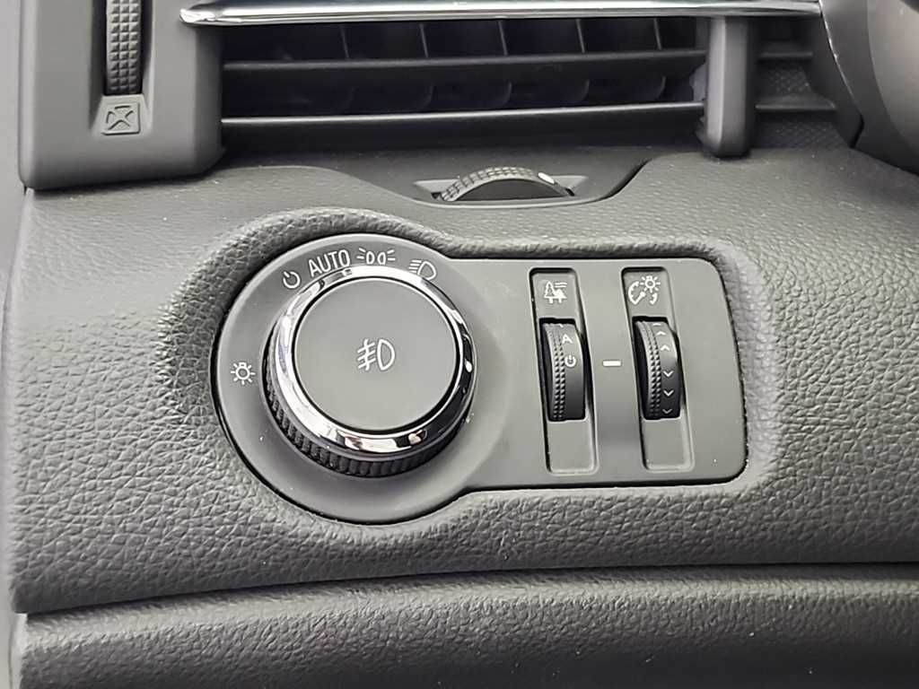 Chevrolet Malibu 2012 the color of pearl - Importación desde Corea - HF Imports Iquique - Foto 17