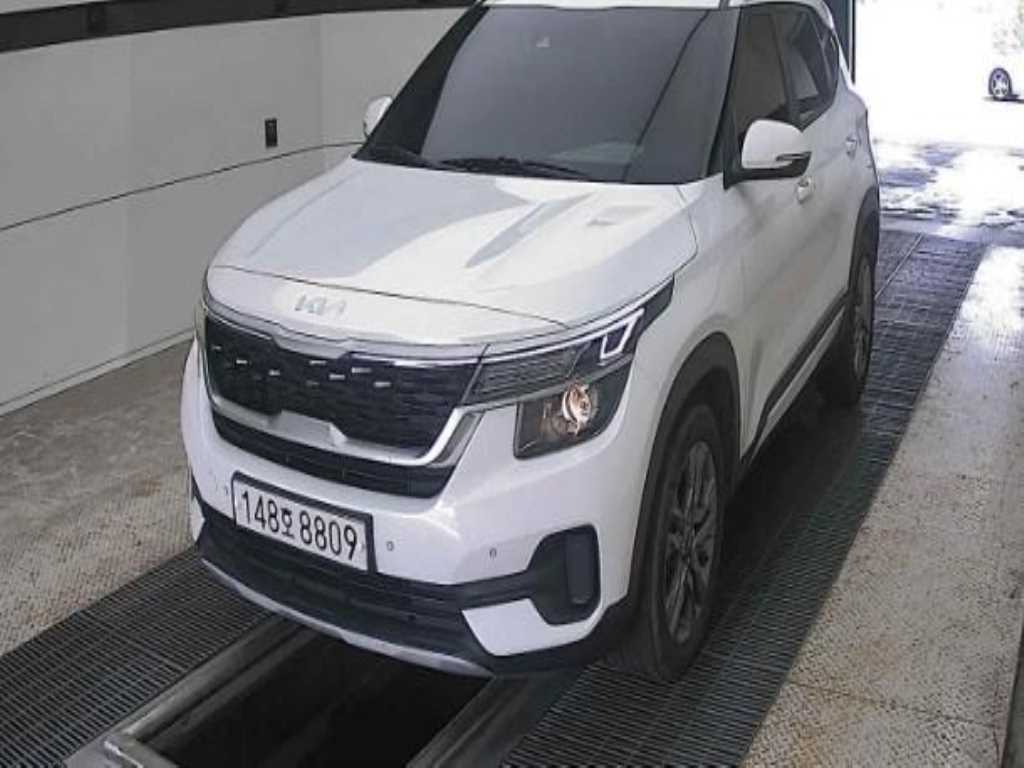KIA Seltos - Vista 2