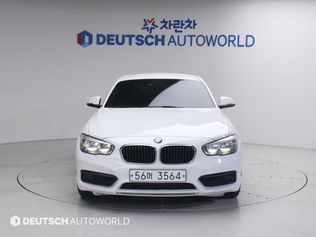BMW 1 series - Vista 3