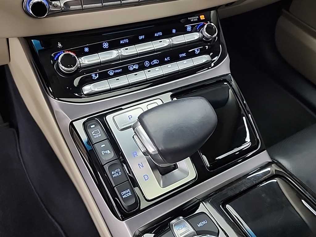 Genesis EQ900 - Vista 9