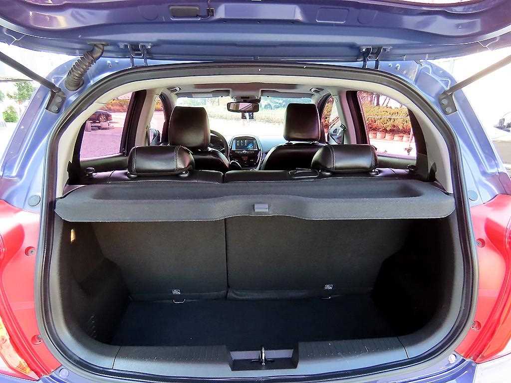 Chevrolet Spark 2016 Morado - Importación desde Corea - HF Imports Iquique - Foto 18