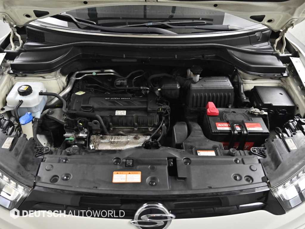 Ssangyong Tivoli - Vista 6