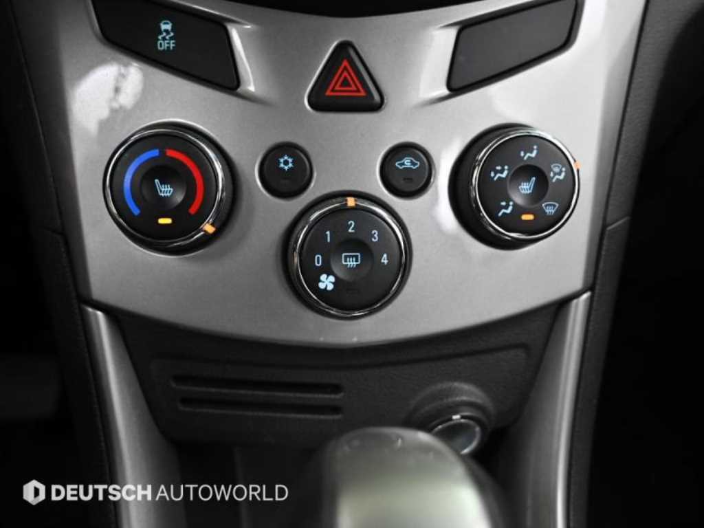 Chevrolet Trax 2015 Blanco - Importación desde Corea - HF Imports Iquique - Foto 17
