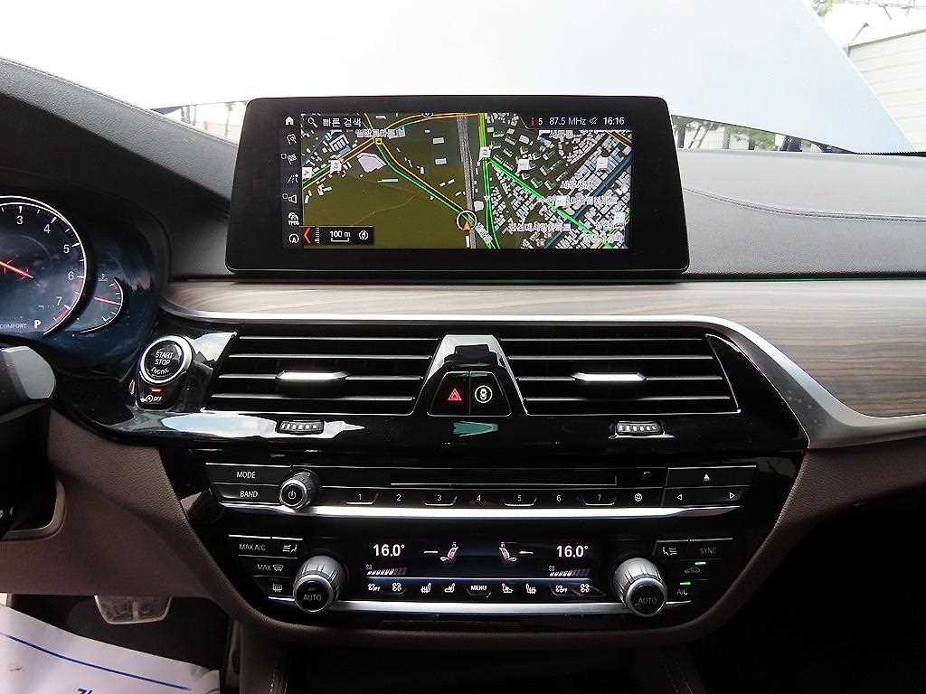 BMW 5 Series - Vista 12