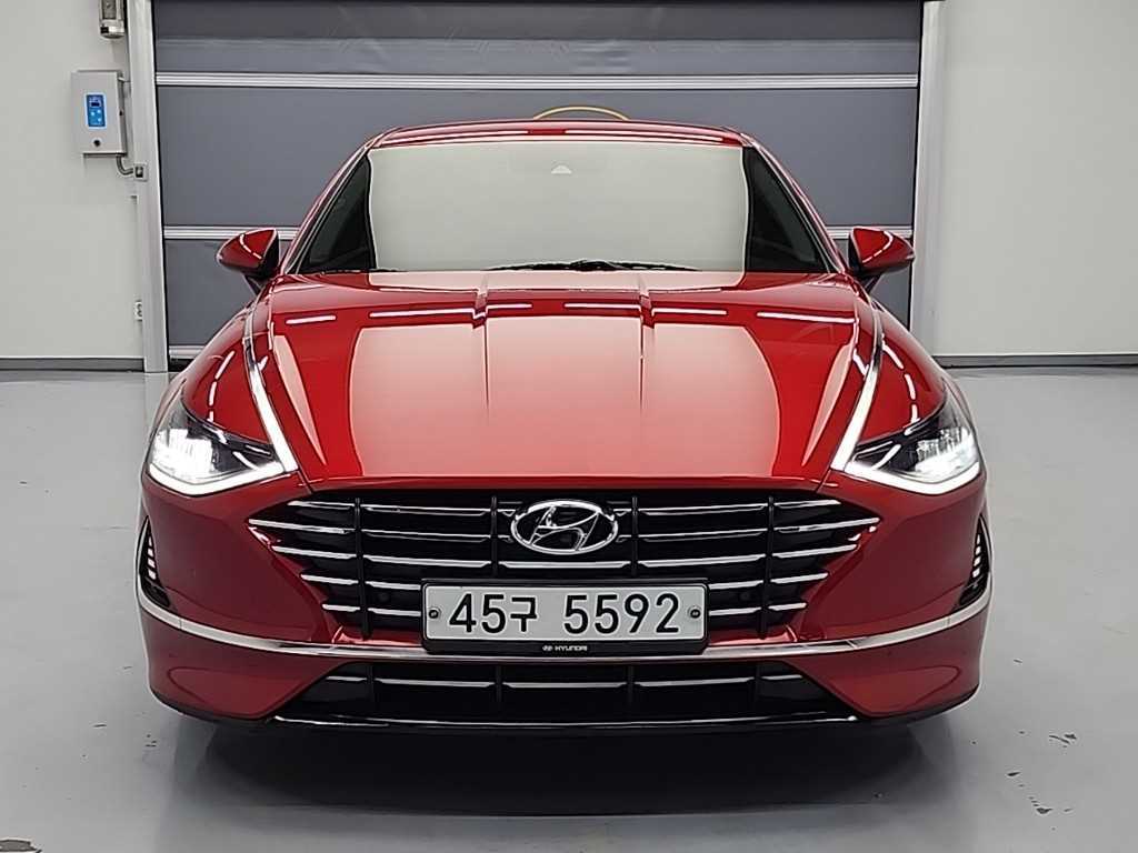 HYUNDAI Sonata - Vista 2