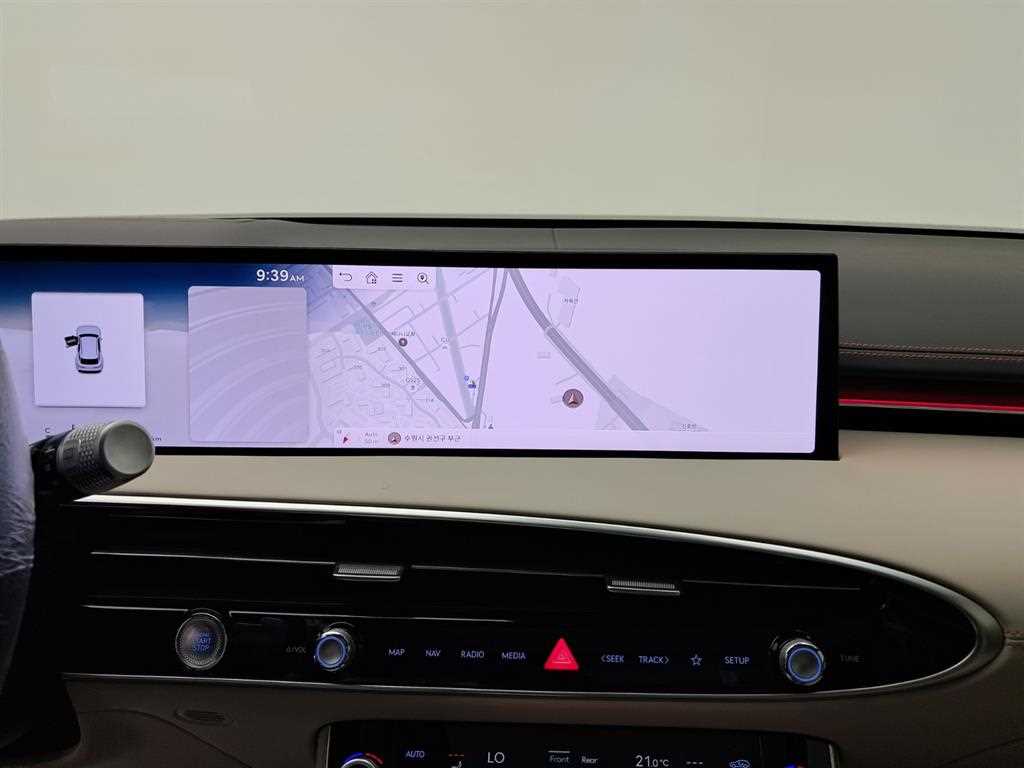 Genesis GV70 - Vista 5
