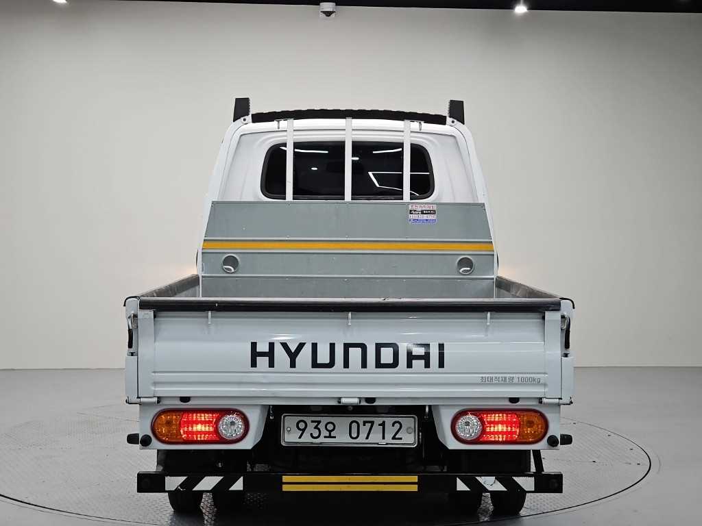 Small Truck Cargo (small) - Vista 3