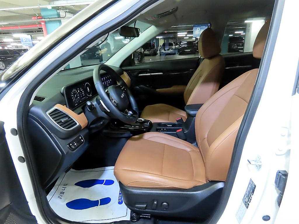 KIA Seltos - Vista 7
