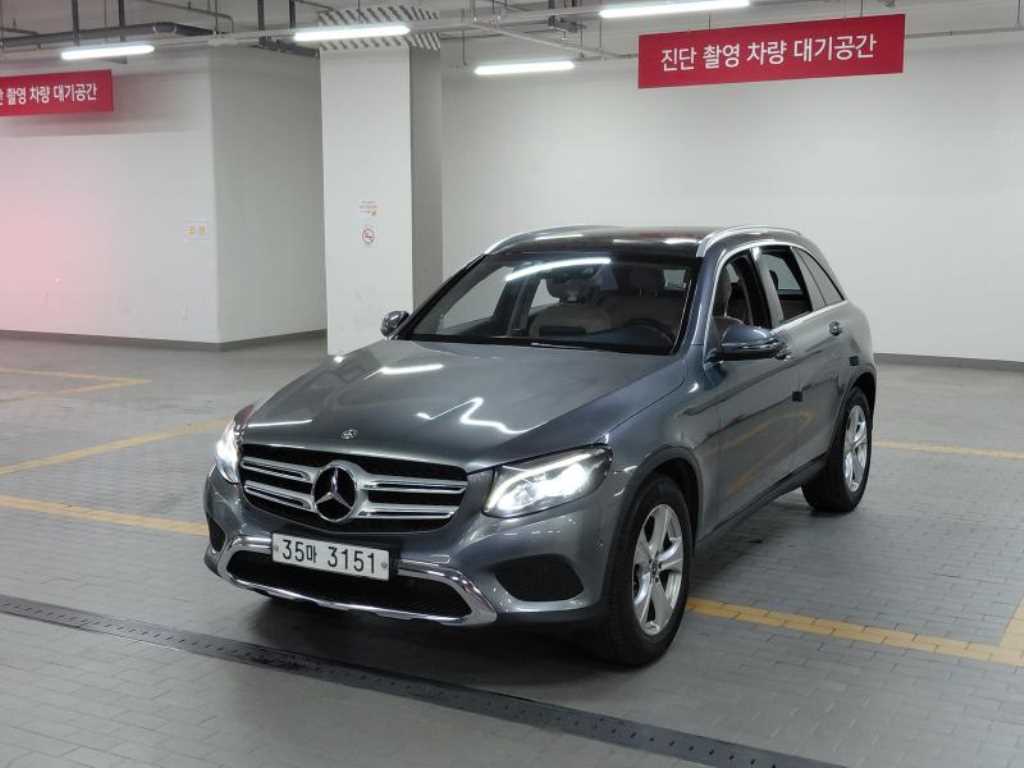 Mercedes Benz GLC Class 2018 Gris - Importación desde Corea - HF Imports Iquique - Foto 1