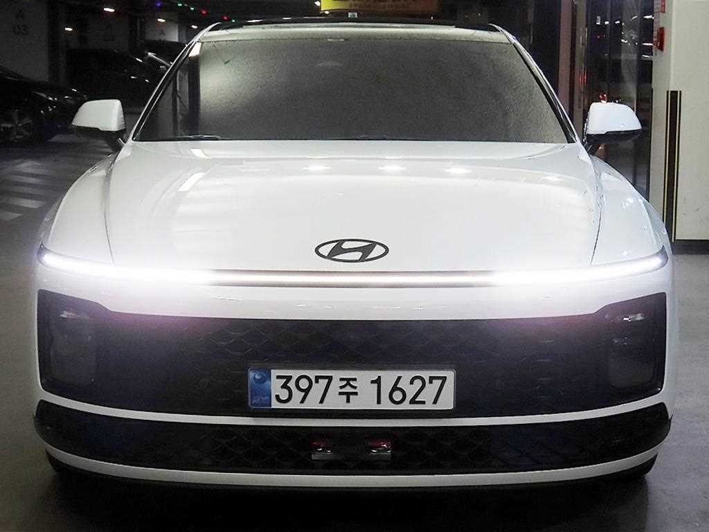 HYUNDAI Grandeur - Vista 2